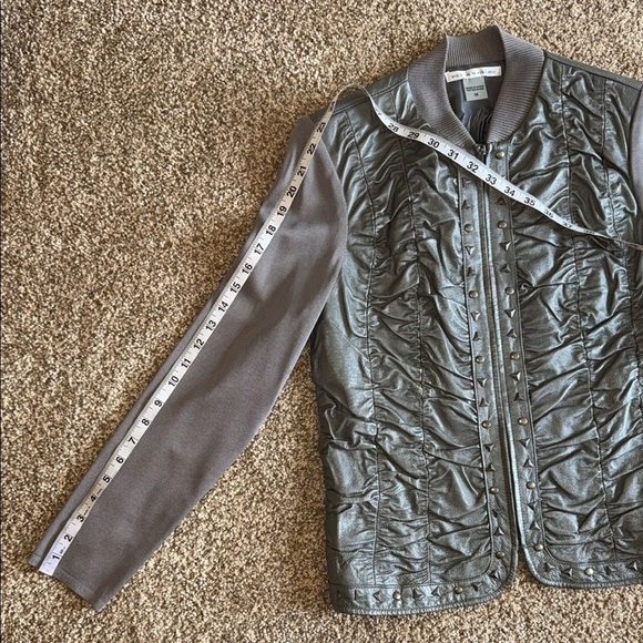 Peter Nygard Leather Jacket Silver Gray Bomber with Quilted/Ruched Front Design - Picture 9 of 10